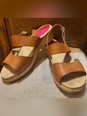 Swedish Haabeens Helena Tan Leather Wooden Platform Sandals Size 8 (38)